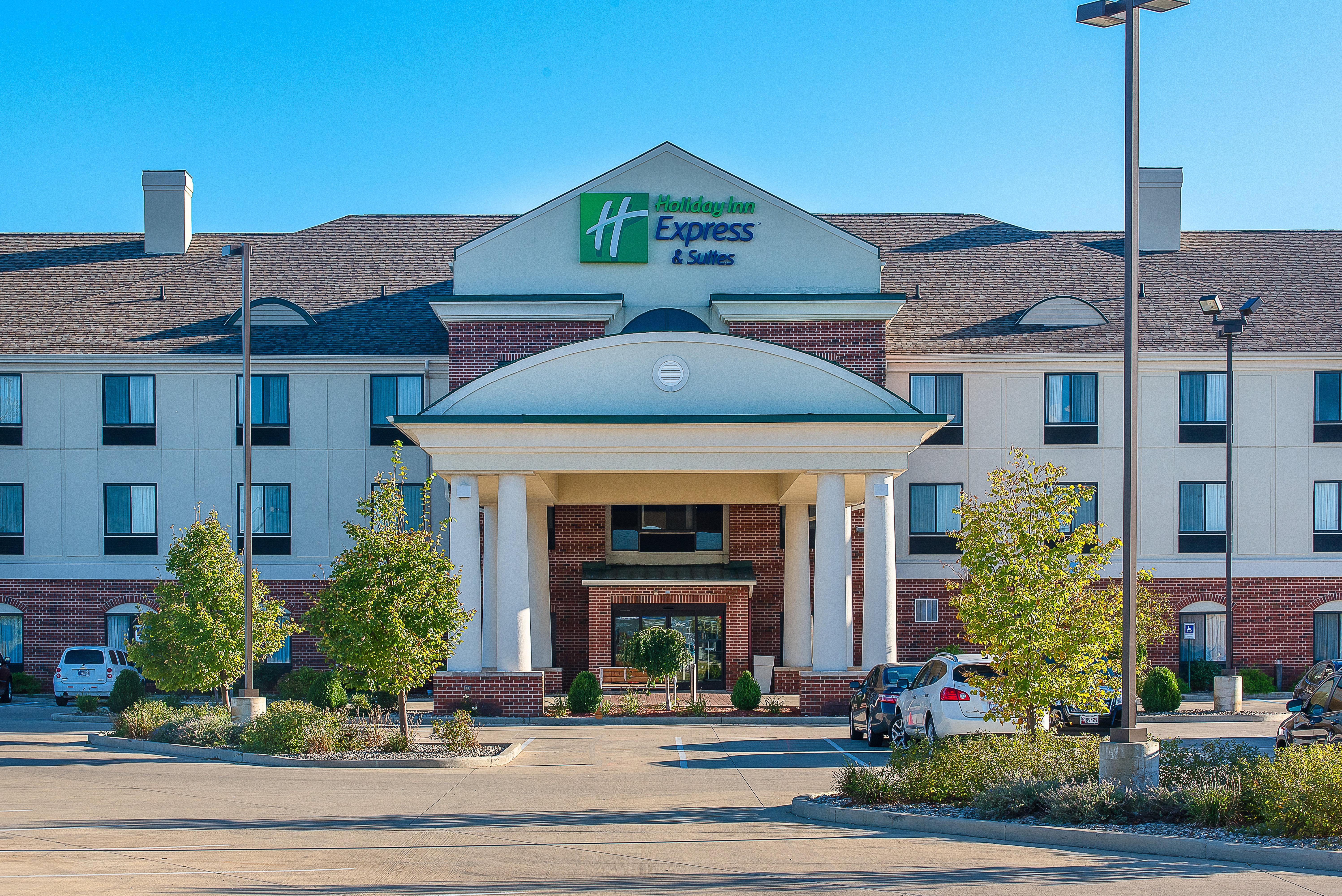 Express And East By Ihg