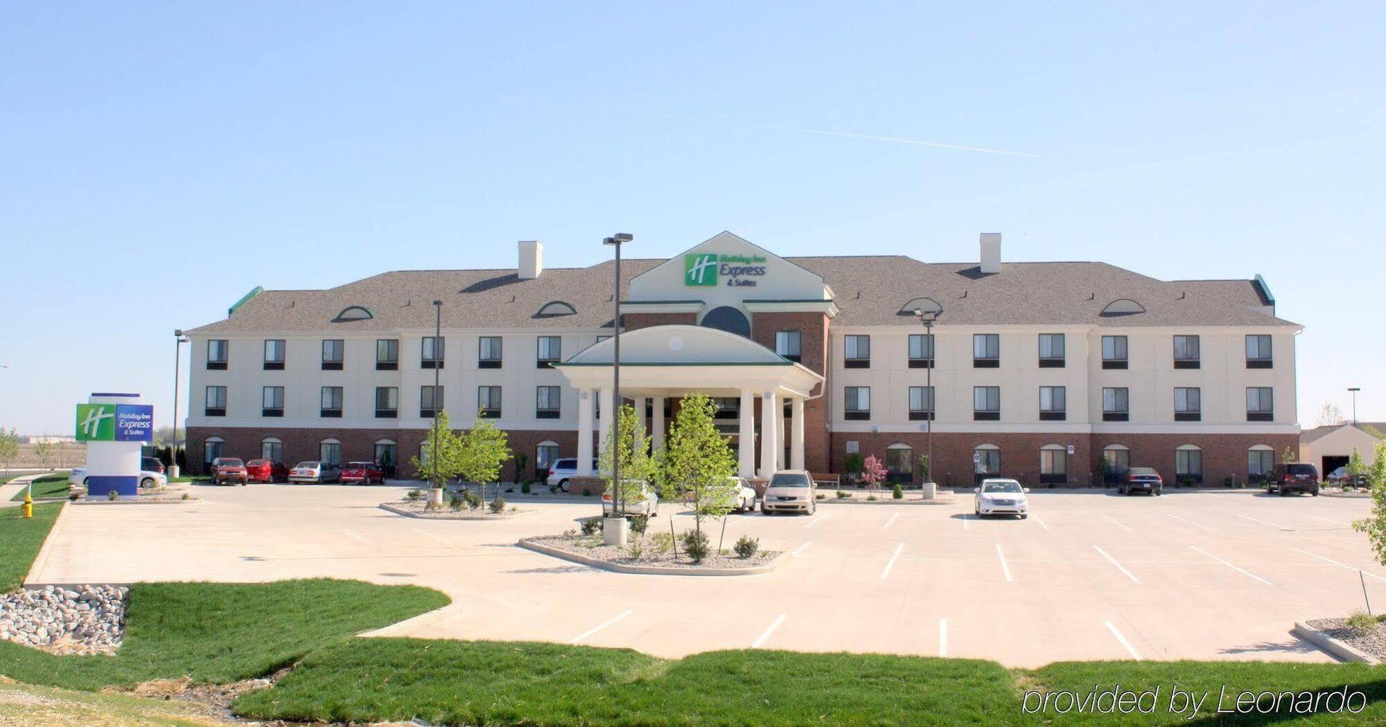 Express And East By Ihg Hotel Lafayette